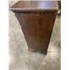 Image 5 : MAHOGANY FINISH 6 DRAWER DRESSER