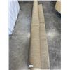 Image 1 : APPROX 8X10 AREA CARPET