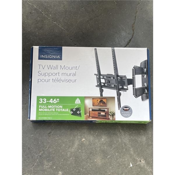 INSIGNIA 33-46" FULL MOTION TV WALL MOUNT, RETAIL $129