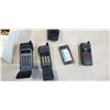 Image 3 : TRAY OF OLD MOTOROLA CELLPHONES