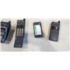 Image 4 : TRAY OF OLD MOTOROLA CELLPHONES