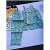 Image 8 : 20 NEW PIECES OF NEW KIDS CLOTHING SIZE 5 ORIGINAL RETAIL $300+
