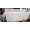 Image 3 : 2 LARGE CELAR STORAGE BINS WITH LIDS, ONE HAS CHIP