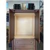 Image 6 : MAPLE CUSTOM BUILT WARDROBE CABINET, 88 INCH TALL, 36 WIDE AND 24 INCH DEEP