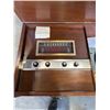 Image 4 : MCM SYMPHONY HALL RECORD PLAYER CABINET