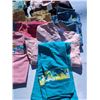 Image 3 : 24 NEW PIECES OF NEW KIDS CLOTHING SIZE 6 ORIGINAL RETAIL $300+