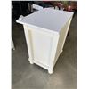 Image 4 : CAFE KID WHITE NIGHT STAND