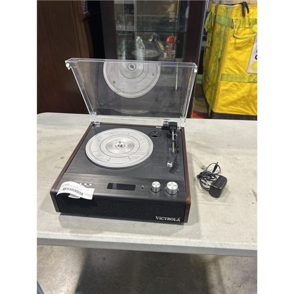 VICTROLA RECORD PLAYER