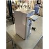 Image 2 : AS NEW BRITA 12-CUP WATER FILTRATION HUB - TESTED WORKING, RETAIL $189