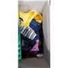 Image 3 : BOX OF SPORTS BALLS, PORTABLE VACUUM PATIO DOOR HANDLE AND MORE