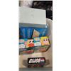 Image 3 : PLASTIC TOTE AND BOX OF PARTY LITE
