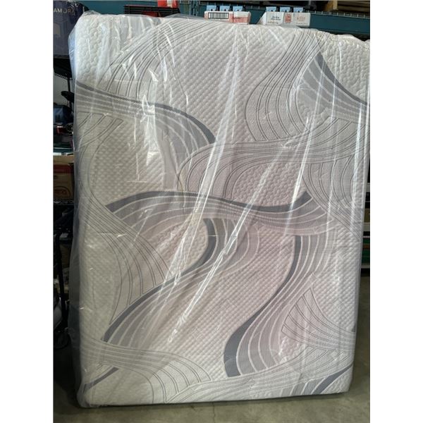 QUEENSIZE NOVAFORM MATTRESS