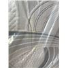 Image 2 : QUEENSIZE NOVAFORM MATTRESS
