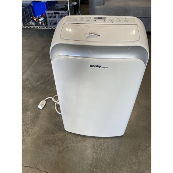 DANBY DESIGNER PORTABLE AC UNIT, 14,000 BTU, WORKING