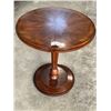 Image 1 : ROUND PEDESTAL TABLE