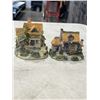 Image 3 : 4 VINTAGE MINIATURE CHRISTMAS VILLAGE BUILDINGS