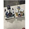 Image 2 : 6 VINTAGE MINIATURE CHRISTMAS VILLAGE BUILDINGS
