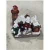Image 3 : 6 VINTAGE MINIATURE CHRISTMAS VILLAGE BUILDINGS