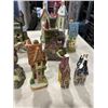 Image 2 : 14 VINTAGE MINIATURE CHRISTMAS VILLAGE BUILDINGS