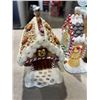Image 3 : PARTYLITE GINGERBREAD VILLAGE AND GINERGBREAD HOUSE
