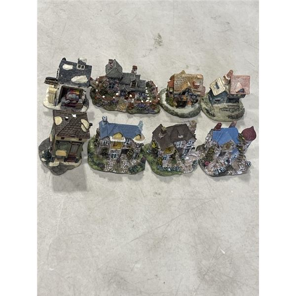 8 VINTAGE CHRISTMAS MINIATURE BUILDINGS