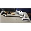 Image 3 : MIELE DUOFLEX HX1 EXTRA CORDLESS STICK VACUUM - TESTED WORKING, RETAIL $699