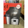 Image 3 : INSTANT POT 6QT 11-IN-1 DUO CRISP COMBO ELECTRIC PRESSURE COOKER - TESTED WORKING, RETAIL $159