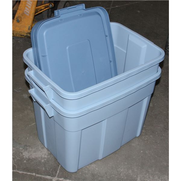 LOT OF 2 TOTES APPROXIMATELY 13"X 20" WITH LIDS