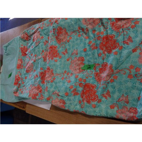 UNCLAIMED STORAGE:  FLAT C/W ASSORTED CUSHION COVERS