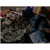Image 4 : UNCLAIMED STORAGE:  BOX C/W ASSORTED SEWING MATERIAL
