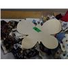 Image 6 : UNCLAIMED STORAGE:  BOX C/W ASSORTED SEWING MATERIAL
