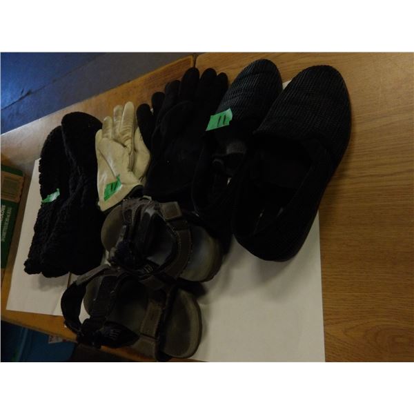 BOX C/W ASSORTED GLOVES, SLIPPERS, ETC