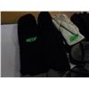 Image 4 : BOX C/W ASSORTED GLOVES, SLIPPERS, ETC