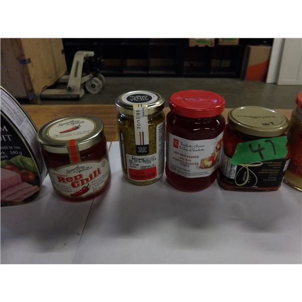 SHELF PULLS (AS IS):  FLAT C/W 10 ASSORTED TINS & BOTTLES OF GROCERIES (AS PICTURED)