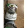 Image 2 : FLAT C/W ASSORTED PAINTS & SPRAYS