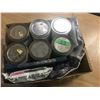 Image 5 : FLAT C/W ASSORTED PAINTS & SPRAYS
