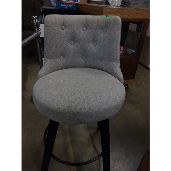 SWIVEL CLOTH STOOL