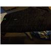 Image 1 : ESTATE:  QUEEN SIZE COMFORTER