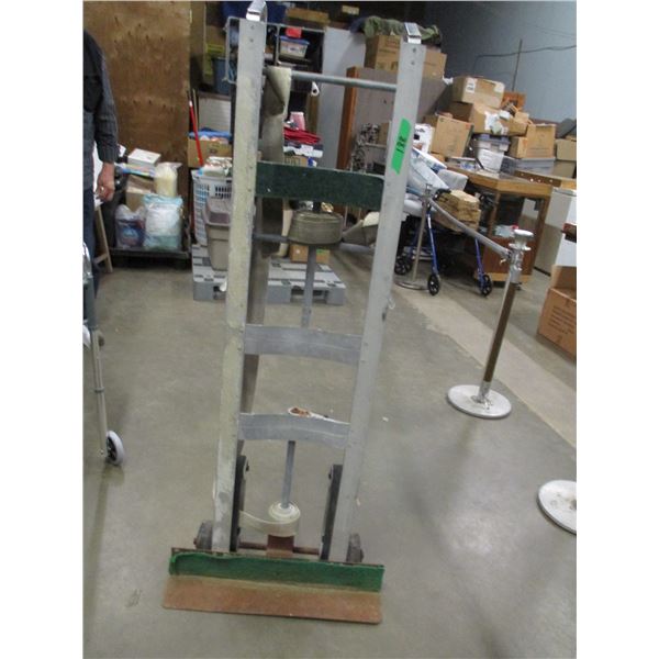 ALUMINUM APPLIANCE MOVER C/W 2 STRAPS & STEP ROLLERS