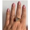 Image 5 : Lady's 14K Yellow Gold Ring With Three Diamonds and Ribbed Design