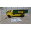 Image 1 : Vintage Lincoln Toys Pressed Steel "Lincoln Construction Company" Dump Truck, Late 1940s-1950s, 13”