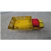 Image 9 : Vintage Marx Manufacturing Co. Pressed Steel Stake Truck, Red and Yellow, Late 1940s-Early 1950s
