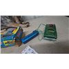 Image 5 : Marx J-2717 Battery Operated Remote Control Police Car with Siren and Dome Light, Tin, 7”