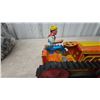 Image 2 : Vintage 1950s Marx Tin Wind-Up Bulldozer With Driver 10” Working