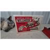 Image 10 : Marx Sparkling Climbing Bulldozer Tractor Tin Litho Caterpillar Diesel Toy with Original Box