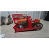 Image 6 : Marx Sparkling Climbing Bulldozer Tractor Tin Litho Caterpillar Diesel Toy with Original Box