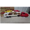 Image 10 : Marx Lumar Cross Country Auto Transport Truck, Pressed Metal, with 4 Plastic Cars and Original Box