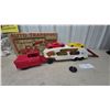 Image 1 : Marx Lumar Cross Country Auto Transport Truck, Pressed Metal, with 4 Plastic Cars and Original Box