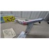 Image 4 : Vintage Battery-Operated Tin and Plastic Boeing 727 Jet Airliner Toy with Original Box