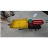 Image 11 : Vintage Marx Tin Litho Wind-Up Tracked Tractor with Dump Bed and Driver, 1950s 14” Working